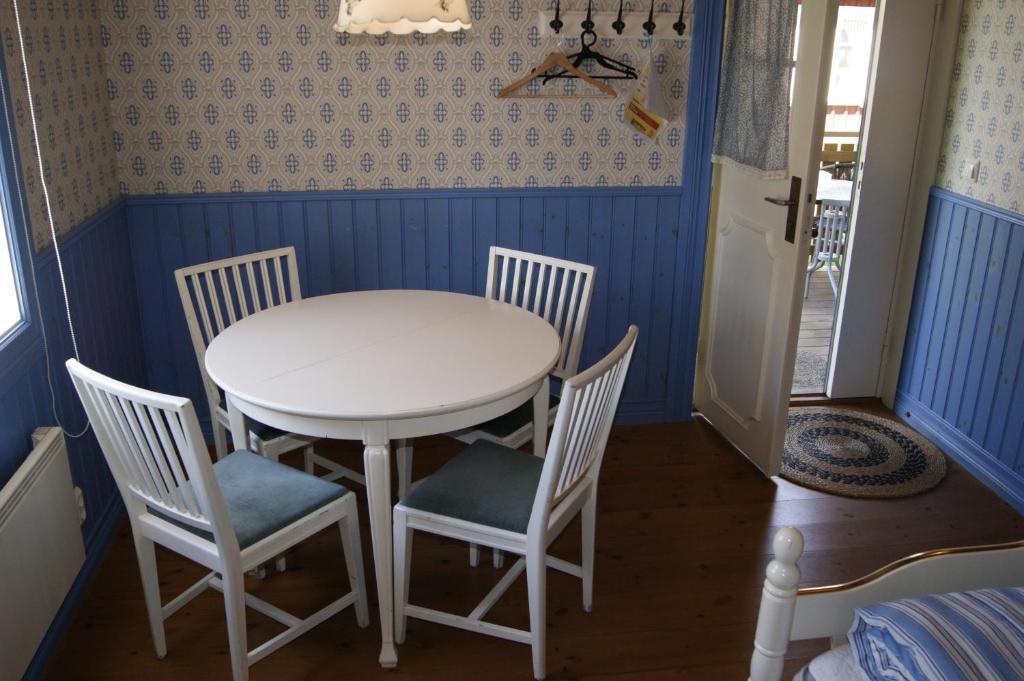 Smalandsbyn I Vimmerby Zimmer foto